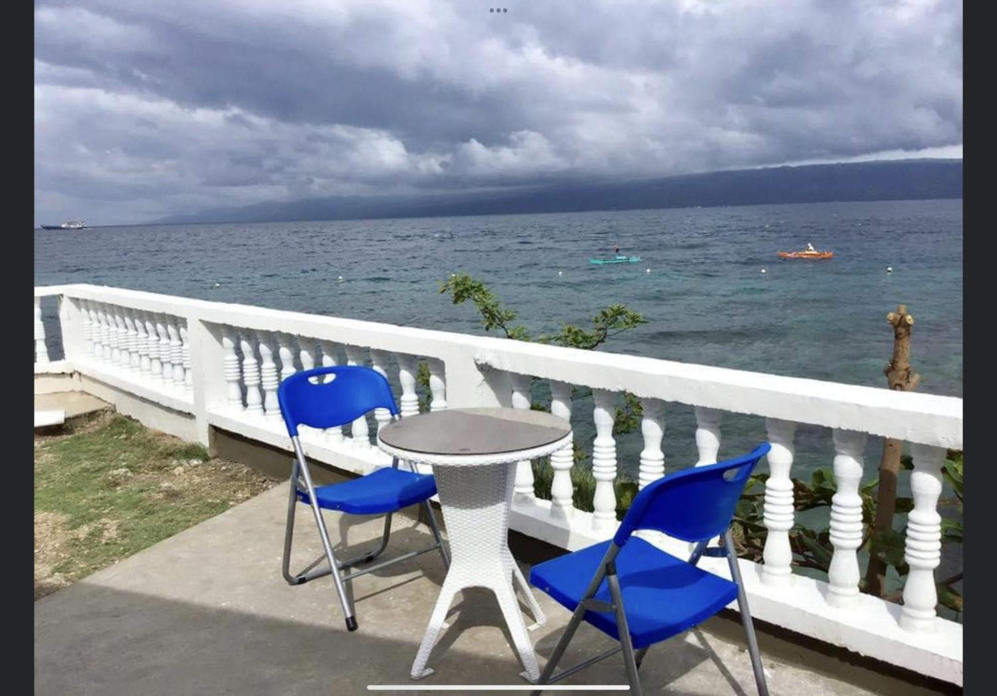 1888 Beach Resort Dumaguete City Exteriér fotografie