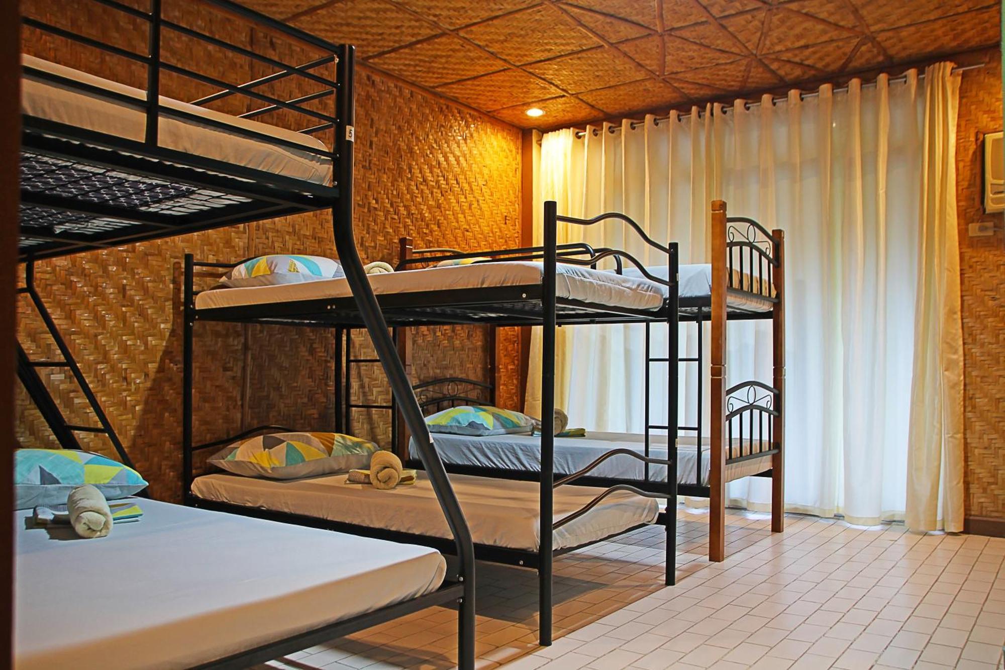 1888 Beach Resort Dumaguete City Exteriér fotografie