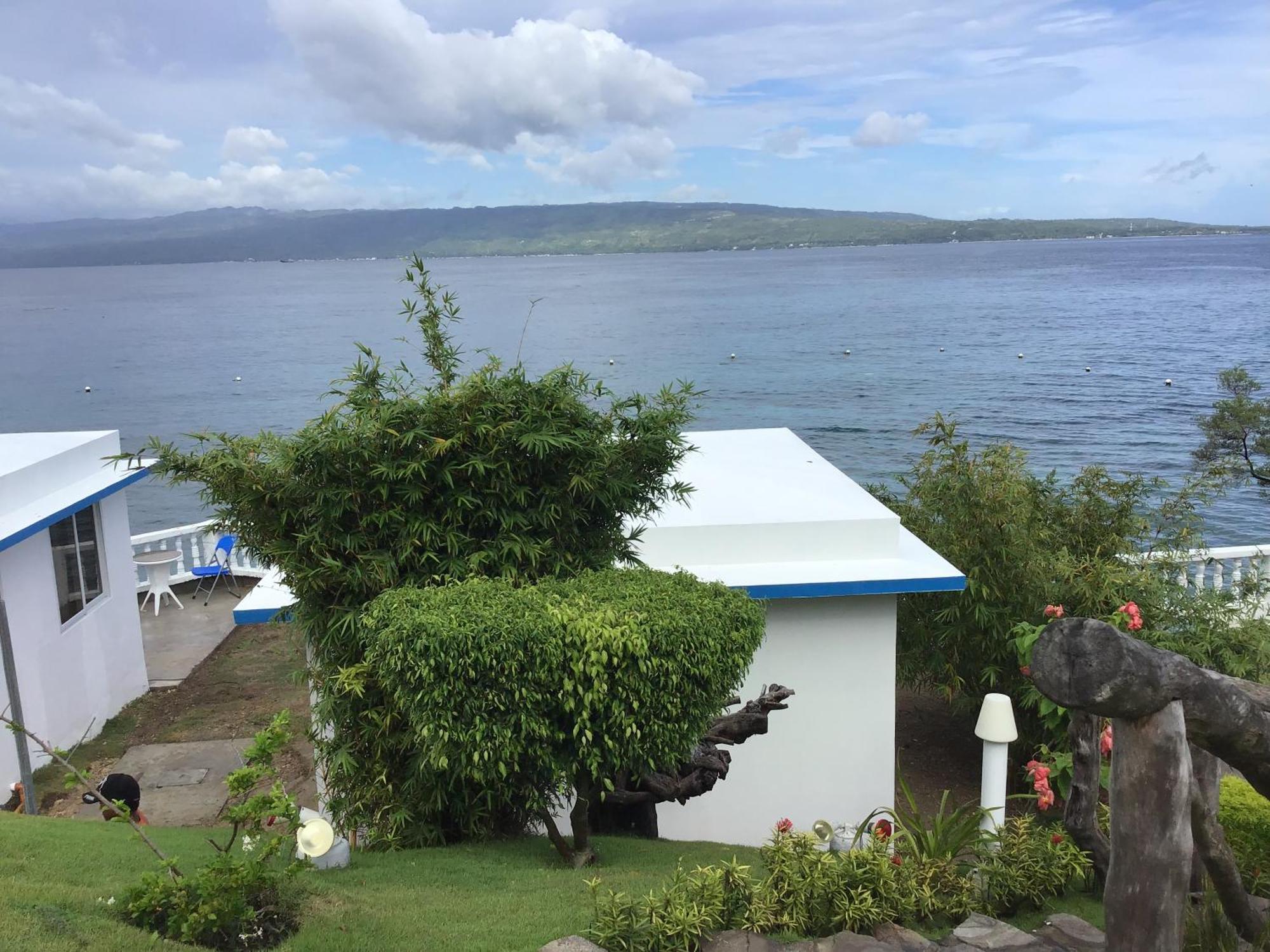 1888 Beach Resort Dumaguete City Exteriér fotografie